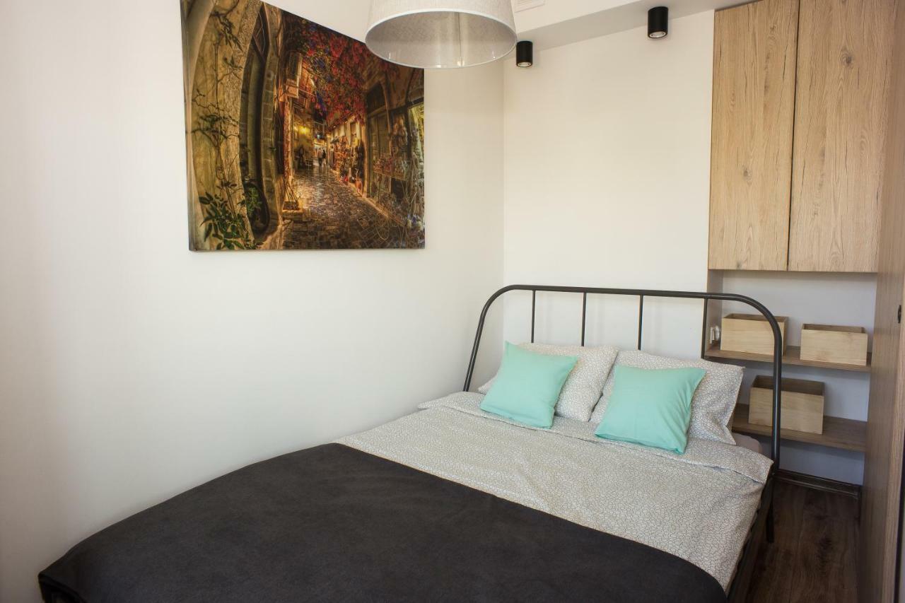 Atrium Apartment Z Garazem Торунь Екстер'єр фото